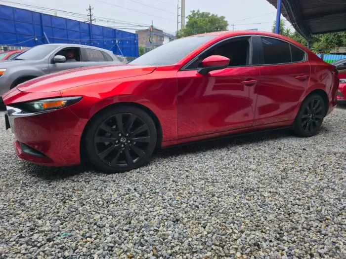 2021 Mazda 3 SELECT 2021 AUTOMTICO — 2