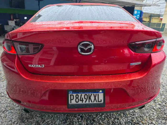2021 Mazda 3 SELECT 2021 AUTOMTICO — 4