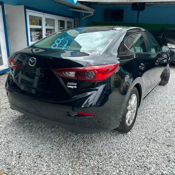 2016 Mazda 3 SPORT — 6