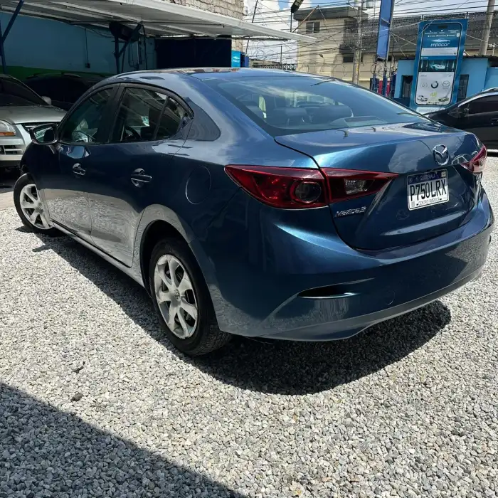 2017 Mazda 3 SPORT M — 5