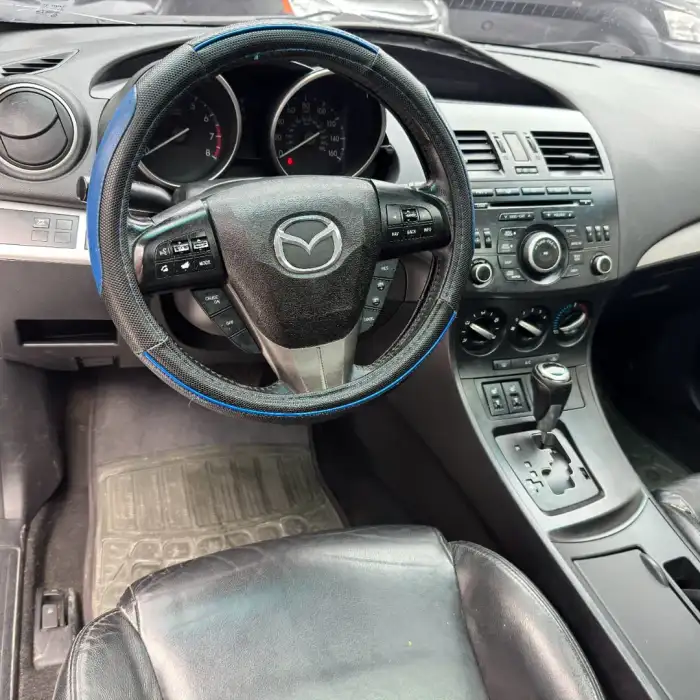 2012 Mazda 3i — 8