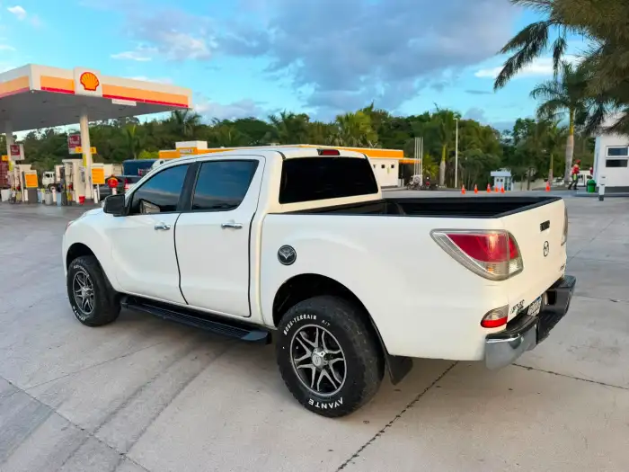 2014 Mazda Bt50 — 5