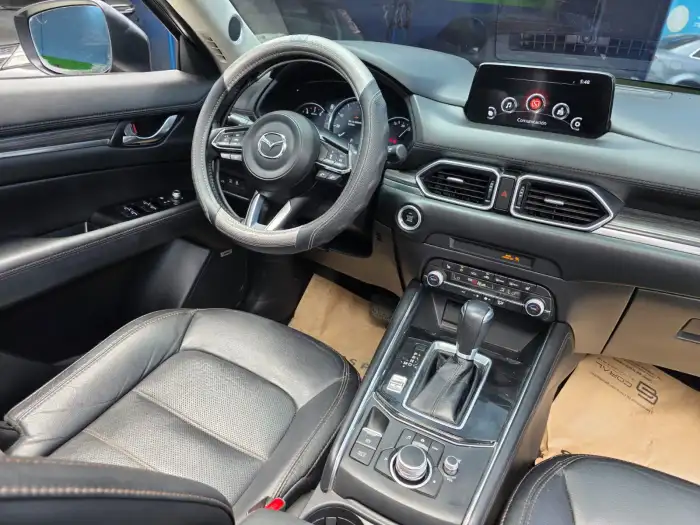 2019 Mazda cx5 Grand Touring — 11