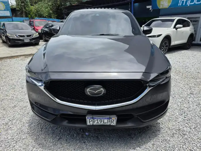 2019 Mazda cx5 Grand Touring — 3
