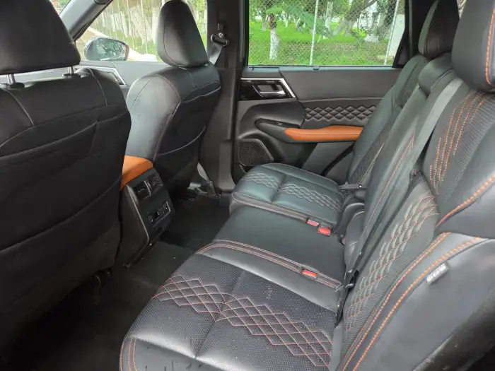 2023 Mitsubishi Outlander Edición 40 Aniversario 4x4 — 9