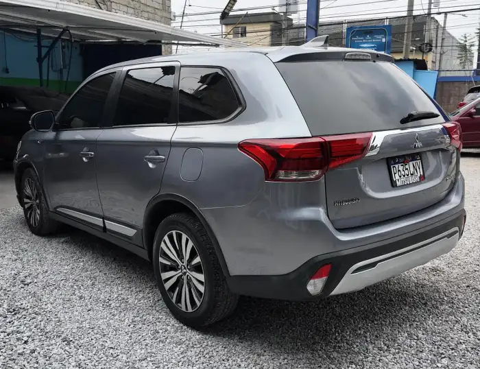 2019 Mitsubishi OUTLANDER SE 2019 AUTOMTICA — 5