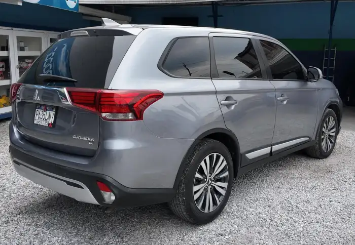 2019 Mitsubishi OUTLANDER SE 2019 AUTOMTICA — 7
