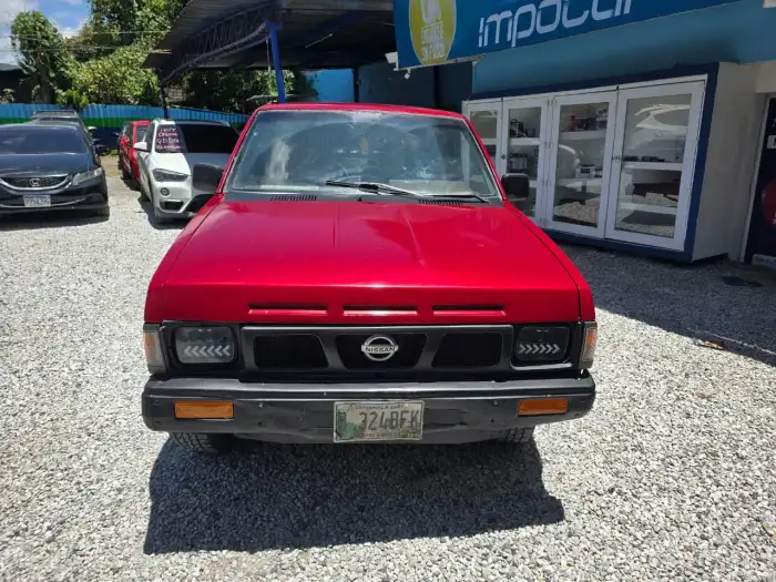 1992 Nissan HardBoddy — 2