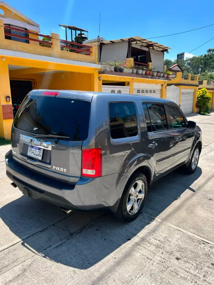 2015 Honda Pilot — 5