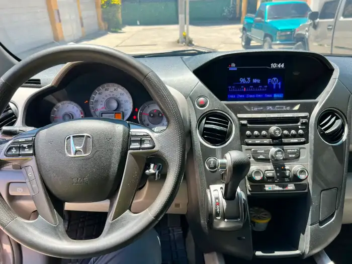 2015 Honda Pilot — 8