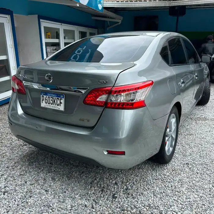2014 Nissan SENTRA SV — 6