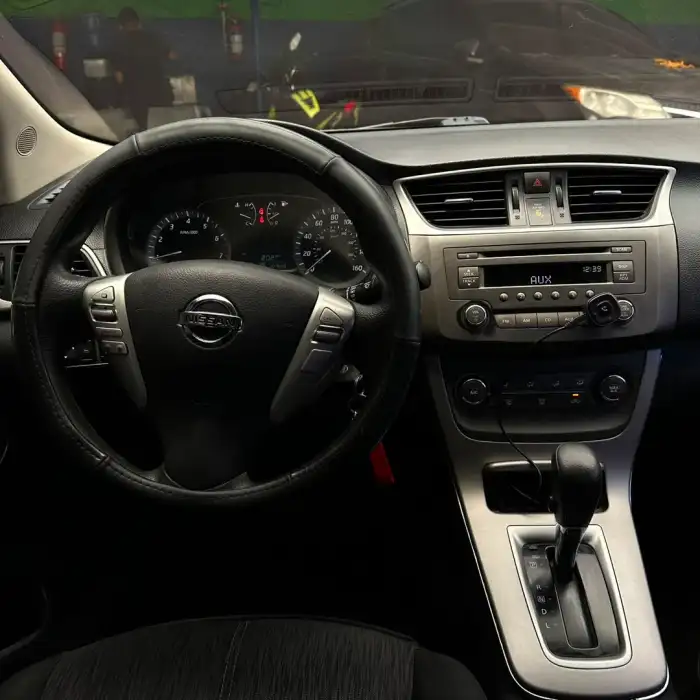 2014 Nissan SENTRA SV — 9