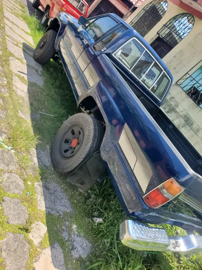 1988 Toyota 22R 1988 AUTOMTICO 4X4 — 4