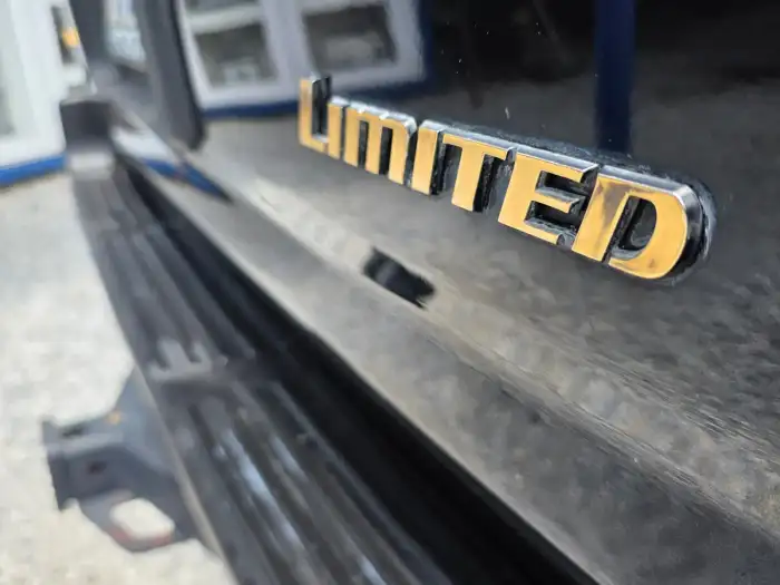 1998 Toyota 4RUNNER LIMITED 4X2 M — 7