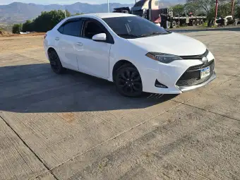 2019 Toyota COROLLA 2019 AOTOMATICO SISTREMA ECO