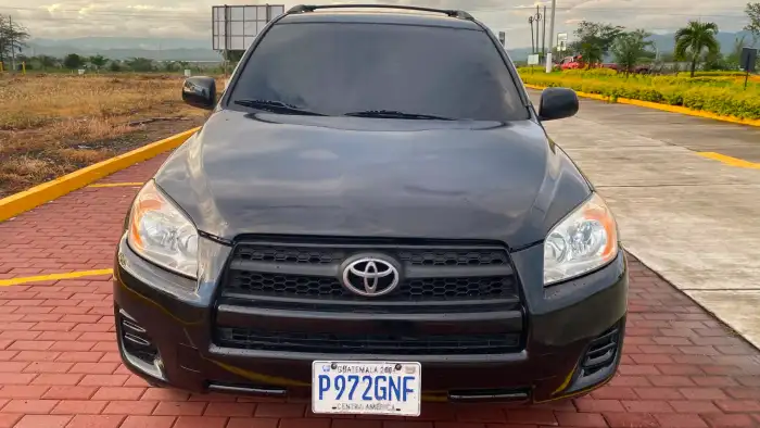 2011 Toyota Rav 2011 4 — 8