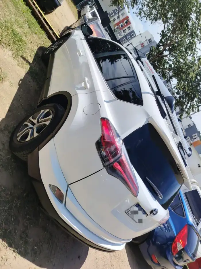 2016 Toyota RAV4 4WD — 6