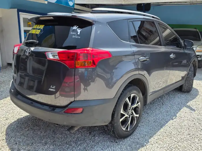2015 Toyota RAV4 — 7