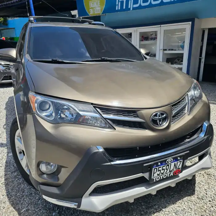2013 Toyota RAV4 XLE — 2