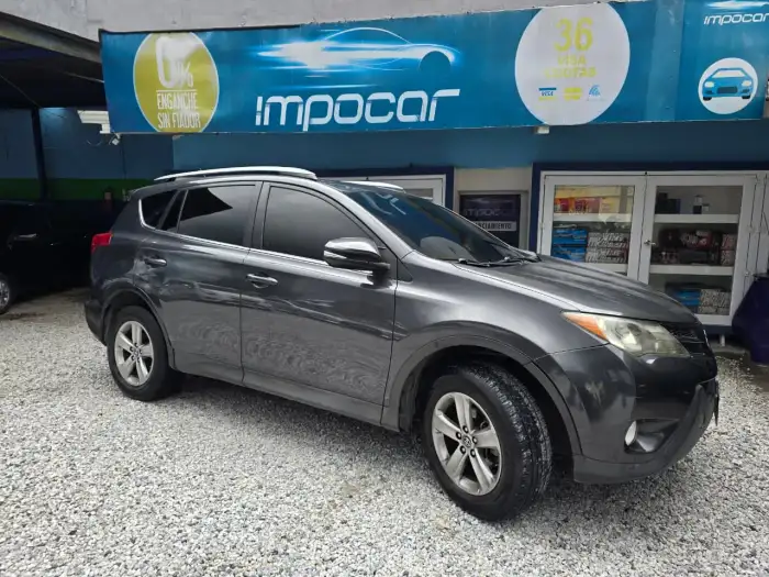 2015 Toyota RAV4 XLE — 1