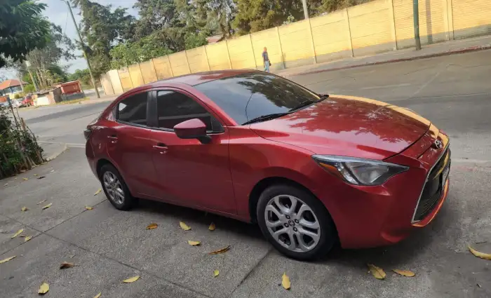 2017 Toyota YARIS iA — 1