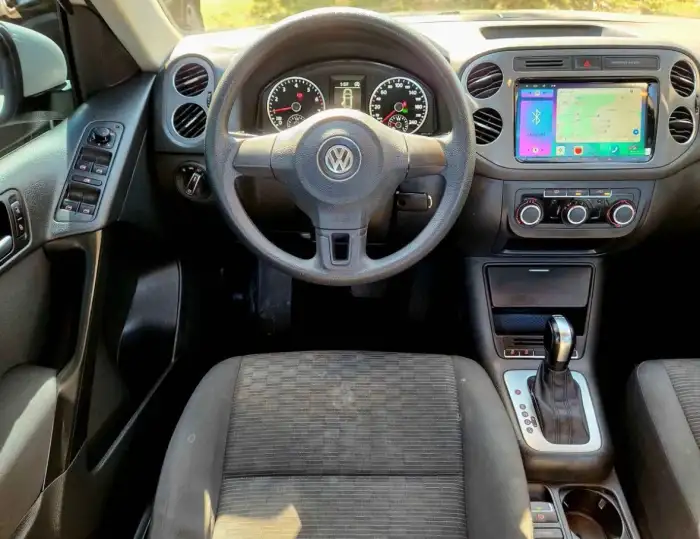 2015 Volkswagen Tiguan — 7