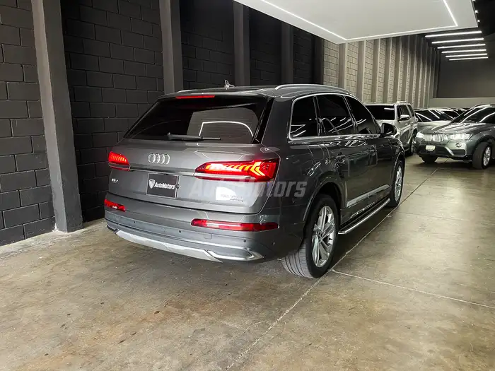 2023 Audi Q7 — 2