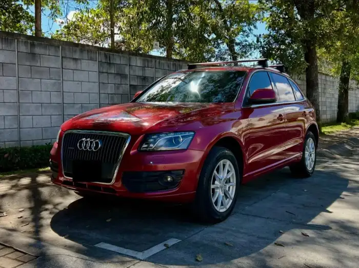 2010 Audi Q5 — 1