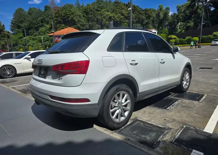 2016 Audi Q3 — 4