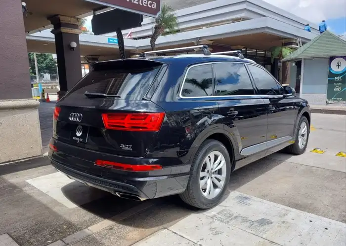 2017 Audi Q7 — 4