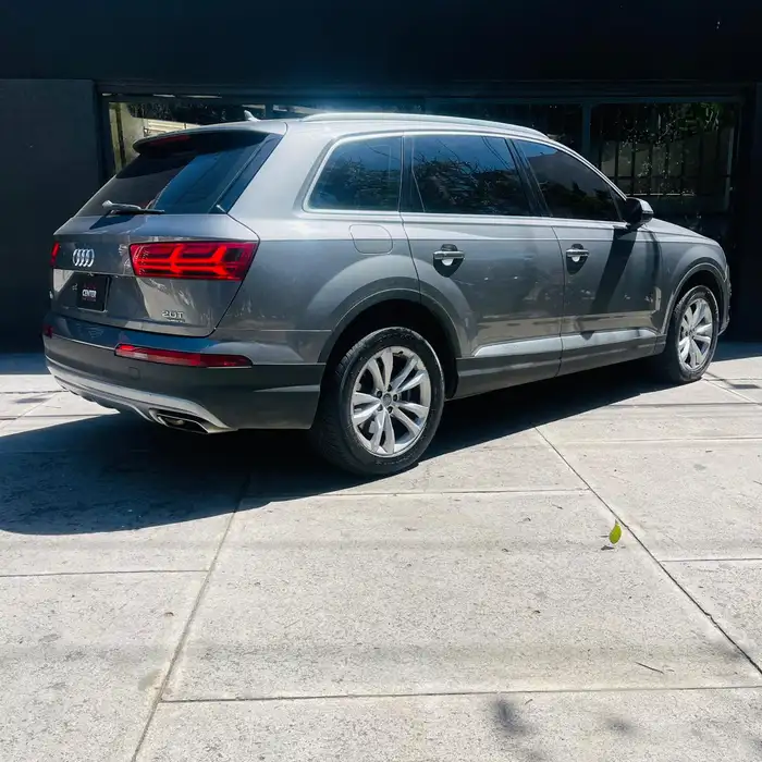 2018 Audi Q7 — 4