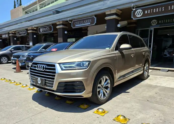2019 Audi Q7 — 1