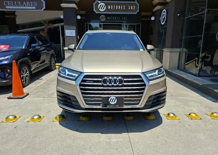 2019 Audi Q7 — 2