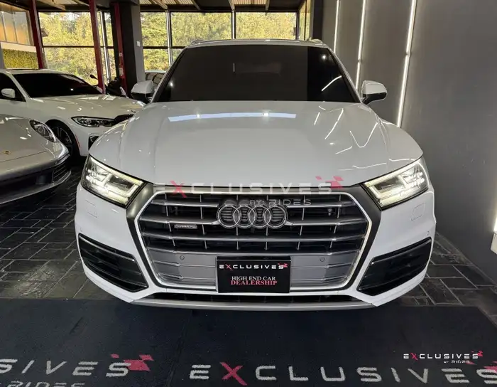 2020 Audi Q5 — 2