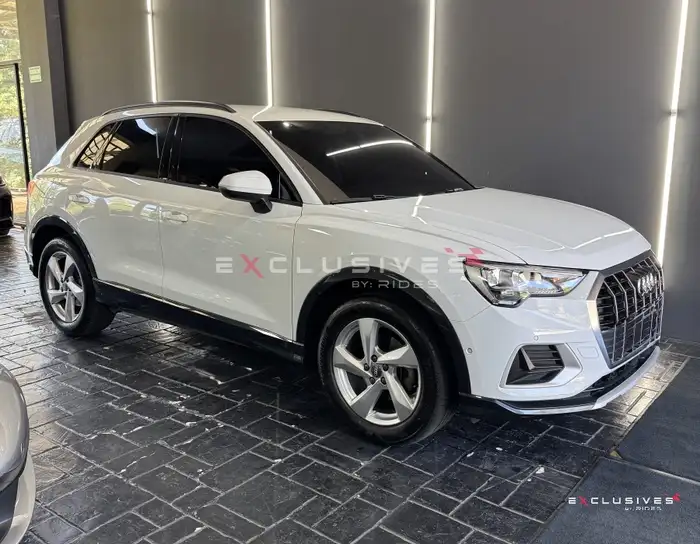 2021 Audi Q3 — 1