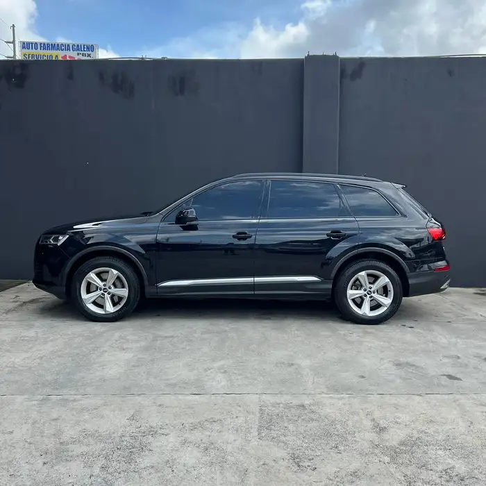 2021 Audi Q7 — 3