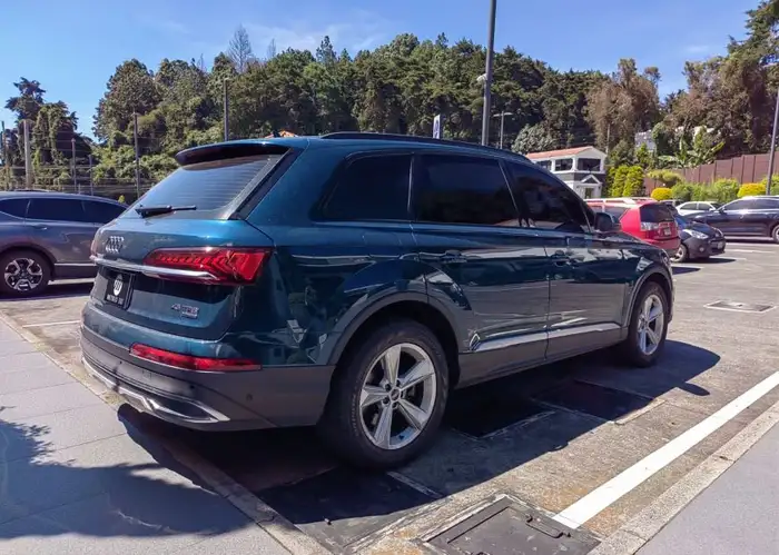 2022 Audi Q7 — 4