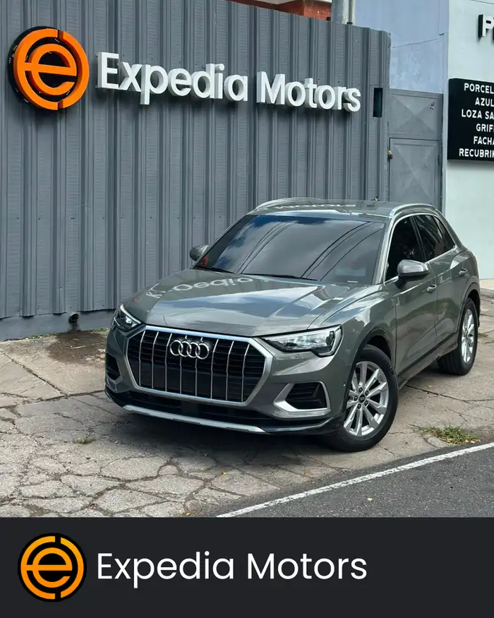 2022 Audi Q3 — 1
