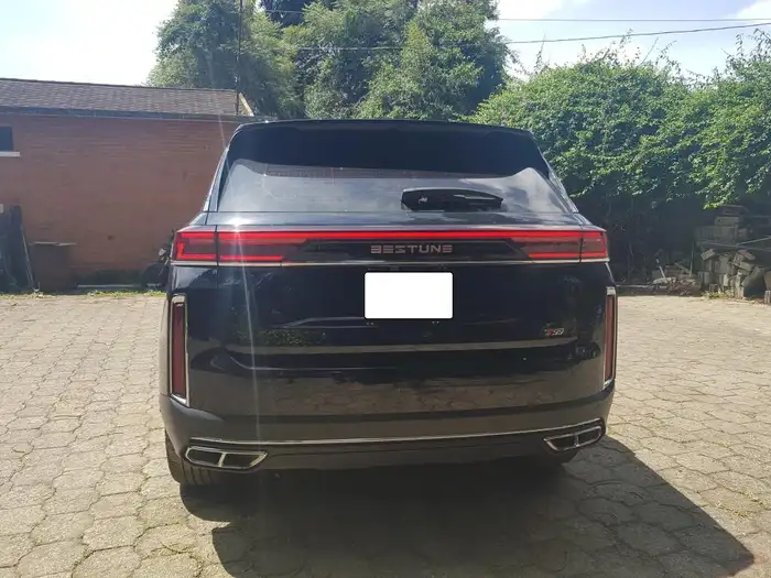 2025 Bestune T99 — 3