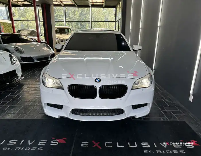 2013 BMW M5 — 2