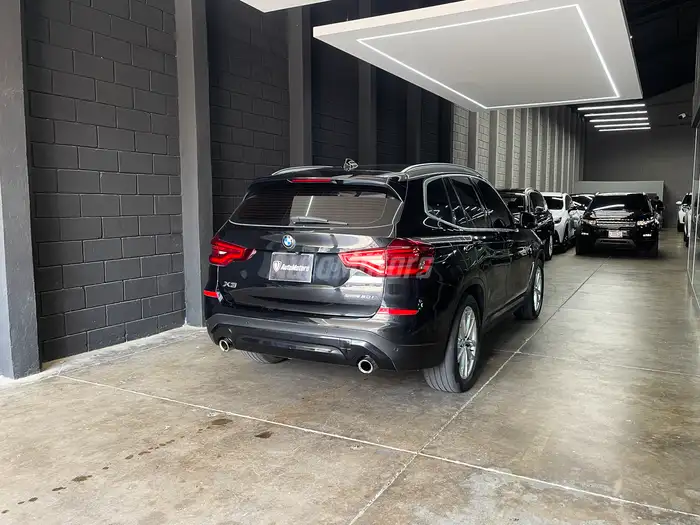 2021 BMW X3 — 2