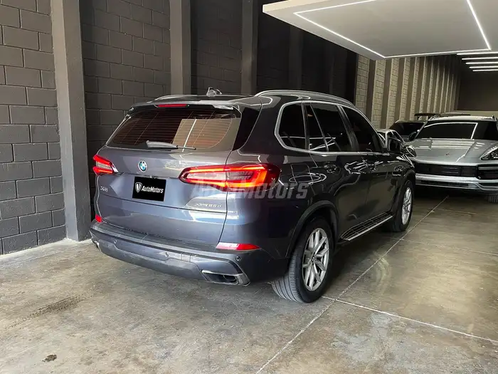 2022 BMW X5 — 2