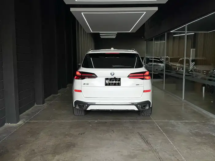 2024 BMW X5 — 4