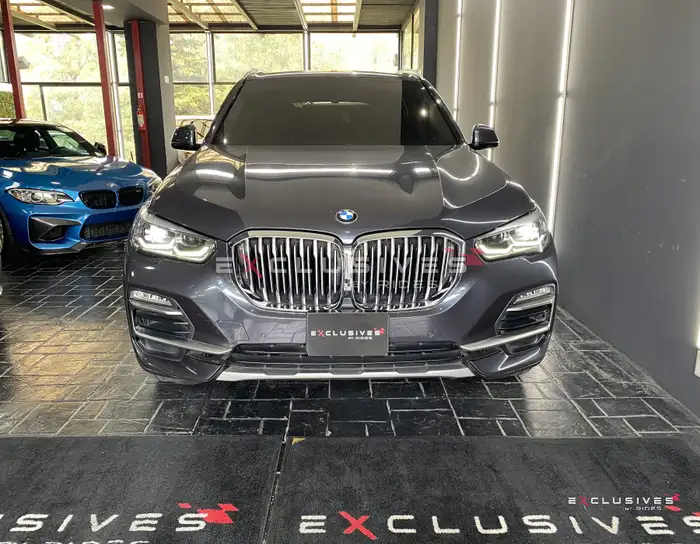 2020 BMW X5 — 2
