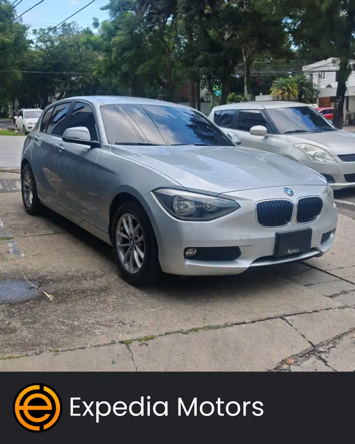 2013 BMW SERIE 1 — 2