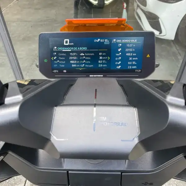2022 BMW CENTURY — 2