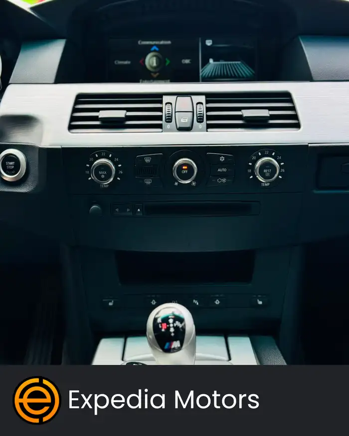 2006 BMW SERIE 1 — 2