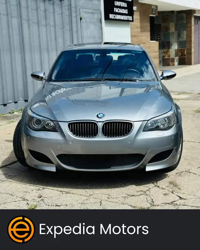 2006 BMW SERIE 1 — 3