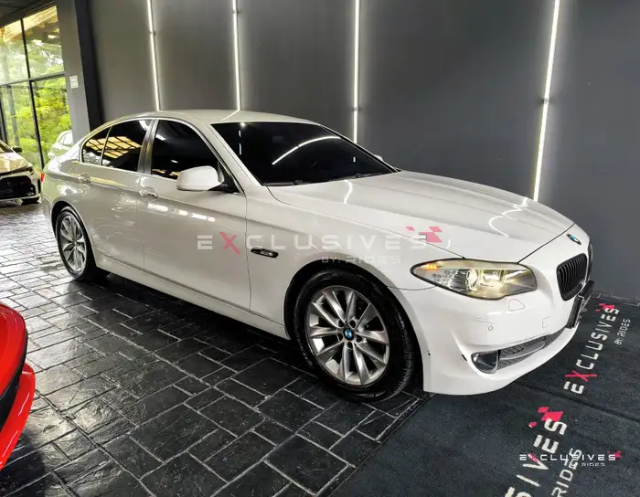 2012 BMW 520 — 1