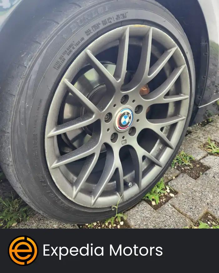 2015 BMW SERIE 1 — 3